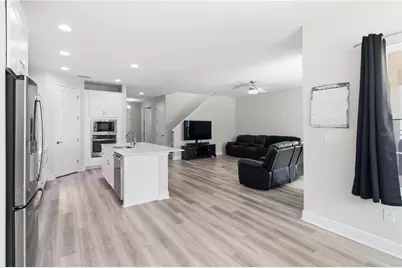 14806 Summer Branch Drive, Lithia, FL 33547 - Photo 12