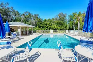 356 Fareham Dr, Venice, FL 34293 - Photo 48