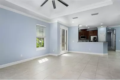 10413 Highland Park Place, Palmetto, FL 34221 - Photo 6