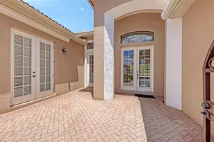 7134 Whitemarsh Cir, Lakewood Ranch, FL 34202 - Photo 6