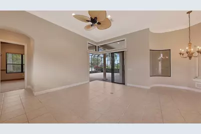 7134 Whitemarsh Circle, Lakewood Ranch, FL 34202 - Photo 22