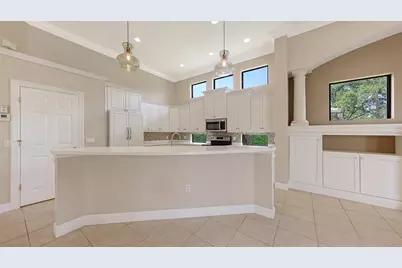 7134 Whitemarsh Circle, Lakewood Ranch, FL 34202 - Photo 18