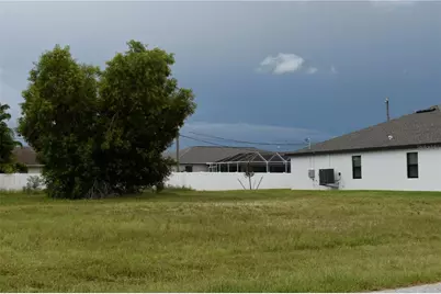 706 SW 21 Street, Cape Coral, FL 33991 - Photo 4