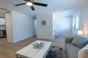 420 Archibald Ave, Sarasota, FL 34243 - Photo 12