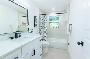 420 Archibald Ave, Sarasota, FL 34243 - Photo 24