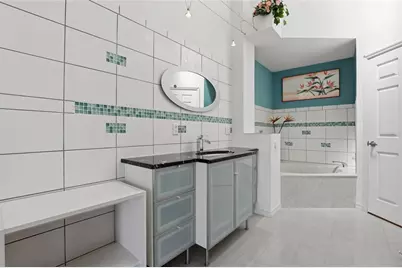 5588 Golf Pointe Drive #1, Sarasota, FL 34243 - Photo 28