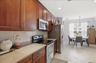 7860 Atwood Dr, Wesley Chapel, FL 33545 - Photo 8