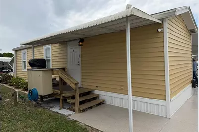 6633 53rd Avenue E #C-20, Bradenton, FL 34203 - Photo 6