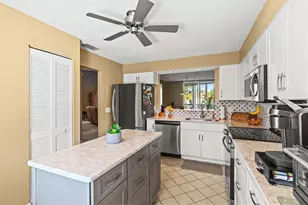 6101 34th Street W, Bradenton, FL 34210 - Photo 12