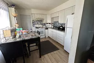 1031 30th Ave E, Bradenton, FL 34208 - Photo 6