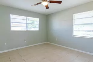 1363 23rd St, Sarasota, FL 34234 - Photo 16