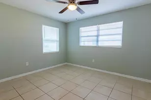 1363 23rd St, Sarasota, FL 34234 - Photo 12