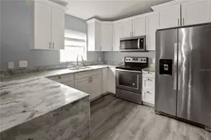 2508 1st Ave E, Palmetto, FL 34221 - Photo 6