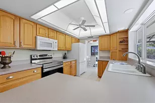 353 S Shore Dr, Osprey, FL 34229 - Photo 20