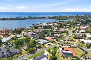 353 S Shore Dr, Osprey, FL 34229 - Photo 8