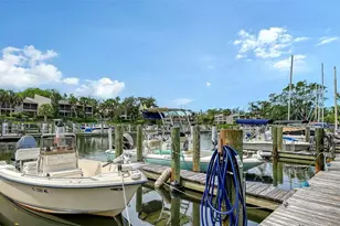 1611 Clower Creek Dr, Sarasota, FL 34231 - Photo 46