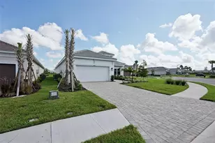 16415 Isola Pl, Lakewood Ranch, FL 34211 - Photo 2