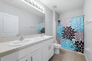 4801 Silver Topaz St, Sarasota, FL 34233 - Photo 32