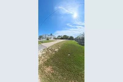 4511 106th Street W, Bradenton, FL 34210 - Photo 1