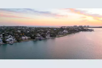 679 Norsota Way, Sarasota, FL 34242 - Photo 8