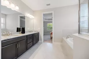 520 Maraviya Blvd, Nokomis, FL 34275 - Photo 24