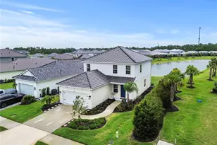 9924 Crystal Isles Cir, Sarasota, FL 34241 - Photo 1