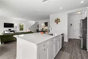 9924 Crystal Isles Cir, Sarasota, FL 34241 - Photo 18