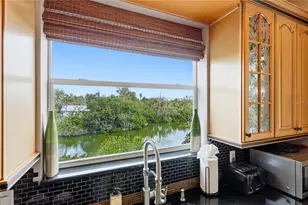 28 Michiana Dr, Terra Ceia, FL 34250 - Photo 12