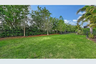 7702 Rio Bella Place, Bradenton, FL 34201 - Photo 44