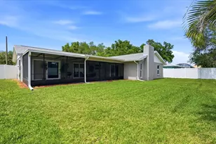 2205 71st St W, Bradenton, FL 34209 - Photo 22