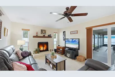 2205 71st Street W, Bradenton, FL 34209 - Photo 10