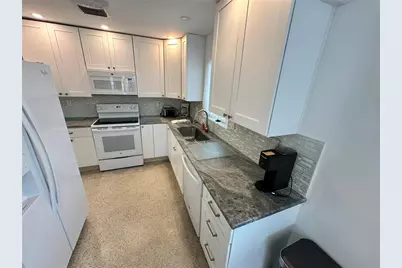 3615 100th Street W, Bradenton, FL 34210 - Photo 14