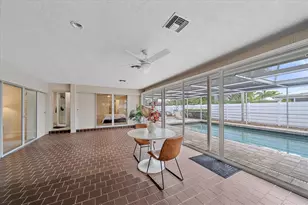 1734 Riviera Cir, Sarasota, FL 34232 - Photo 48