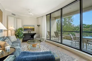 1281 Gulf of Mexico Dr, Longboat Key, FL 34228 - Photo 6