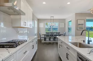 16905 Sweetwater Village Dr, Bradenton, FL 34211 - Photo 14