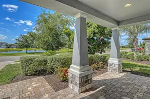 16905 Sweetwater Village Dr, Bradenton, FL 34211 - Photo 4