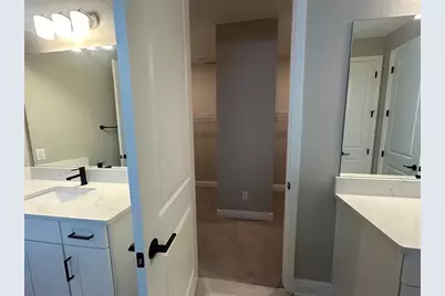 16905 Sweetwater Village Drive, Bradenton, FL 34211 - Photo 22