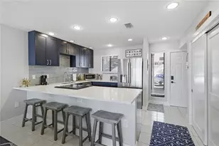 1801 Gulf Dr N, Bradenton Beach, FL 34217 - Photo 10