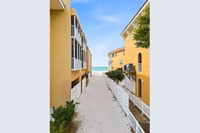 1801 Gulf Drive N #142, Bradenton Beach, FL 34217 - Photo 38