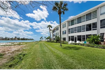 100 Sands Point Road #108, Longboat Key, FL 34228 - Photo 10