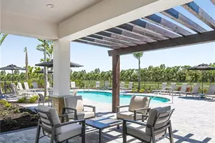 10605 Orbit Ter, Sarasota, FL 34241 - Photo 30