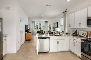 10605 Orbit Ter, Sarasota, FL 34241 - Photo 8