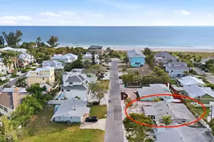 114 78th St, Holmes Beach, FL 34217 - Photo 4