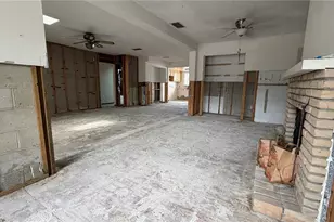 114 78th St, Holmes Beach, FL 34217 - Photo 20