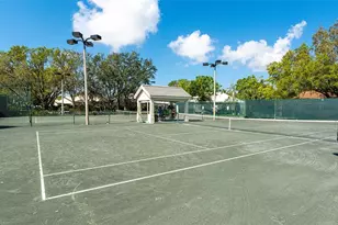 533 Fallbrook Dr, Venice, FL 34292 - Photo 64