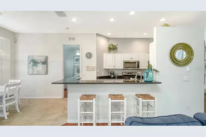 533 Fallbrook Drive, Venice, FL 34292 - Photo 10