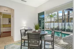 533 Fallbrook Dr, Venice, FL 34292 - Photo 16