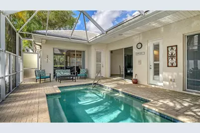 533 Fallbrook Drive, Venice, FL 34292 - Photo 4