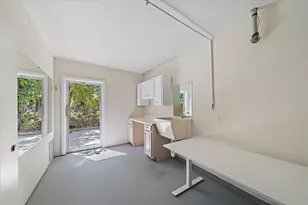 3246 Maiden Ln, Sarasota, FL 34231 - Photo 28