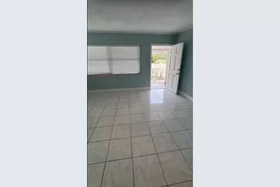 2216 Webber Street #B, Sarasota, FL 34239 - Photo 2